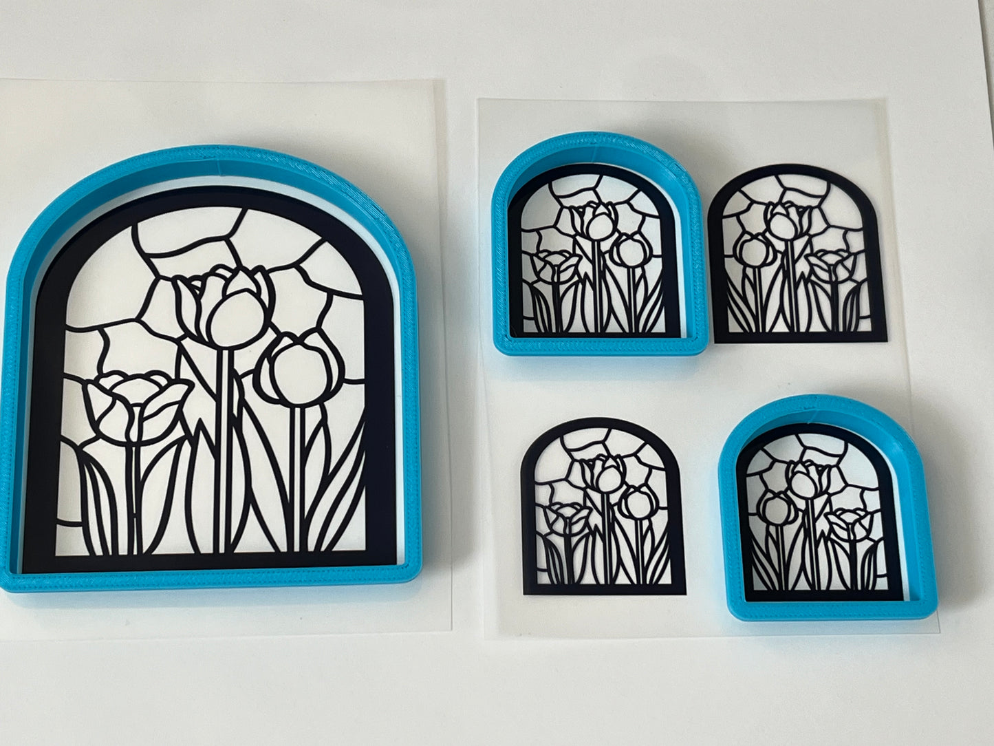 Tulip #1 Stained Glass Screens & Cutters