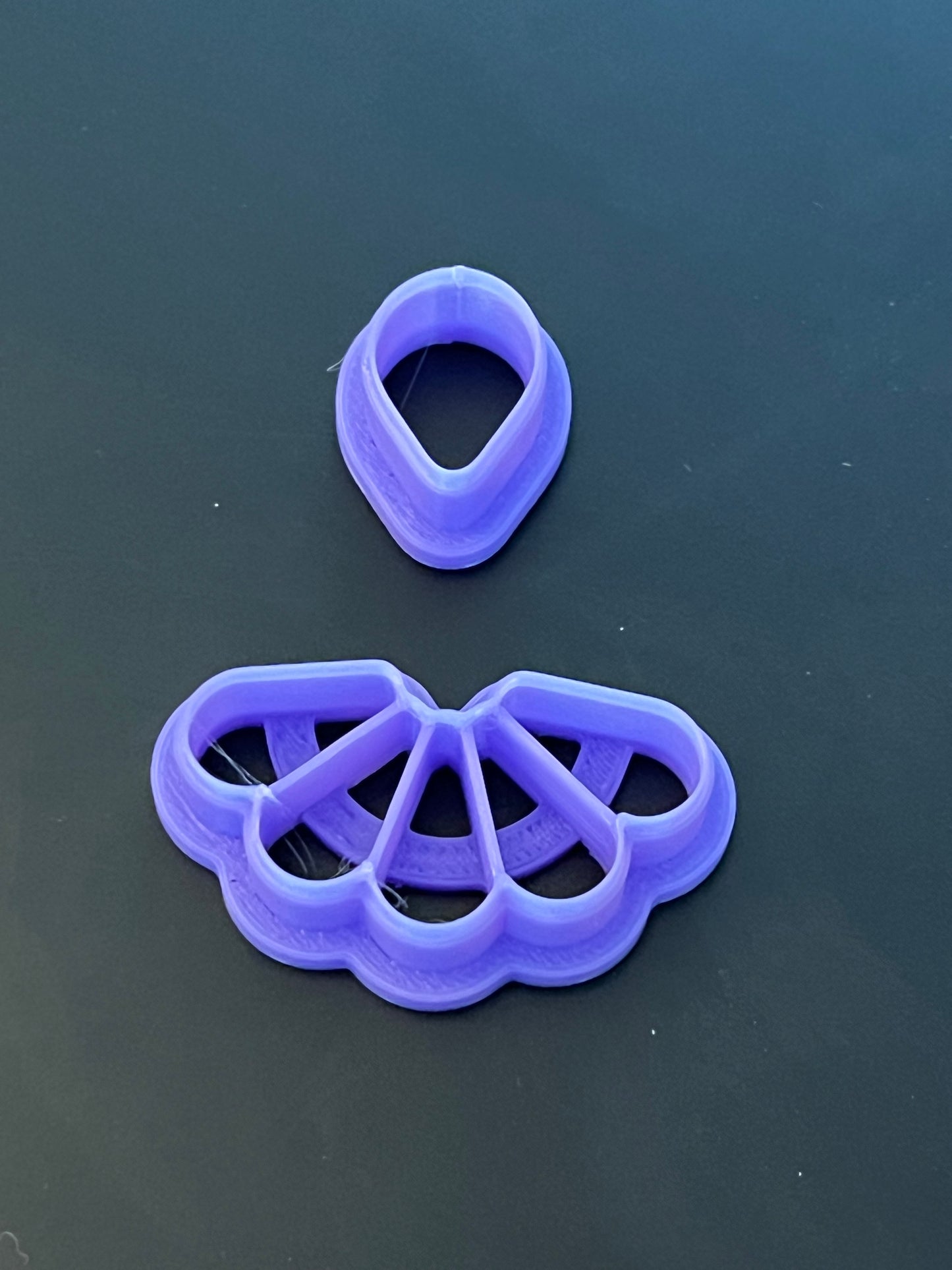 Petal Drop 2pc cutter