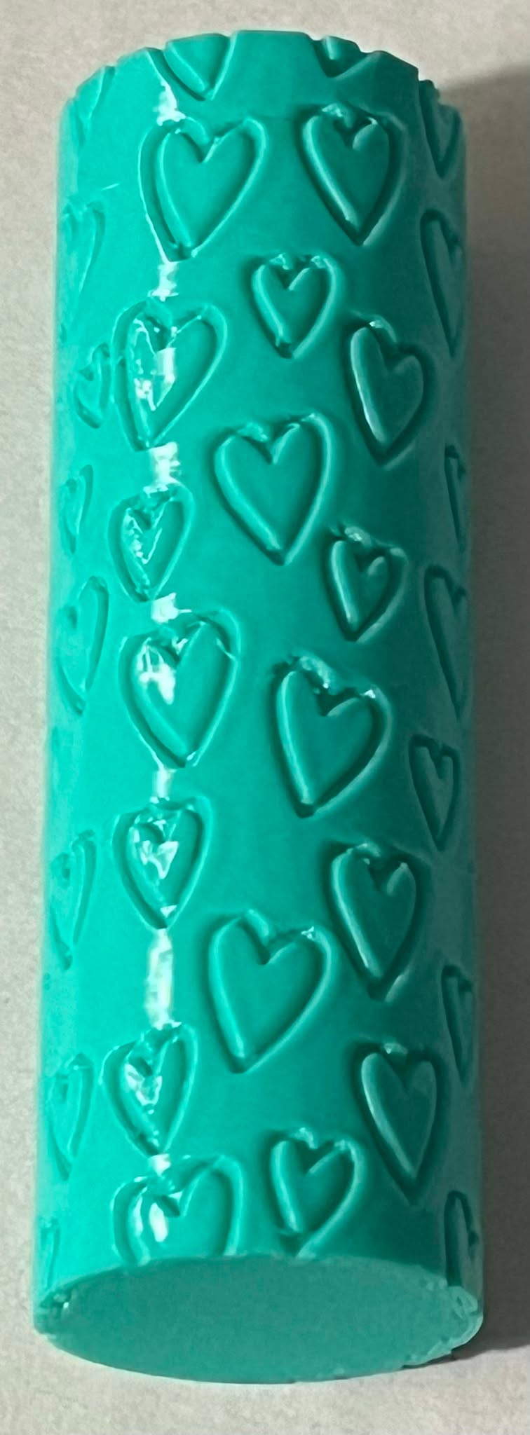Outline Heart Roller